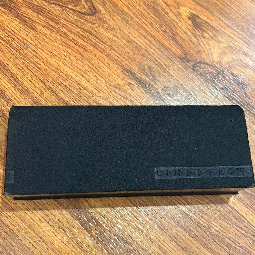 Lindberg black eyeglass sunglass case suede hard case suede interior